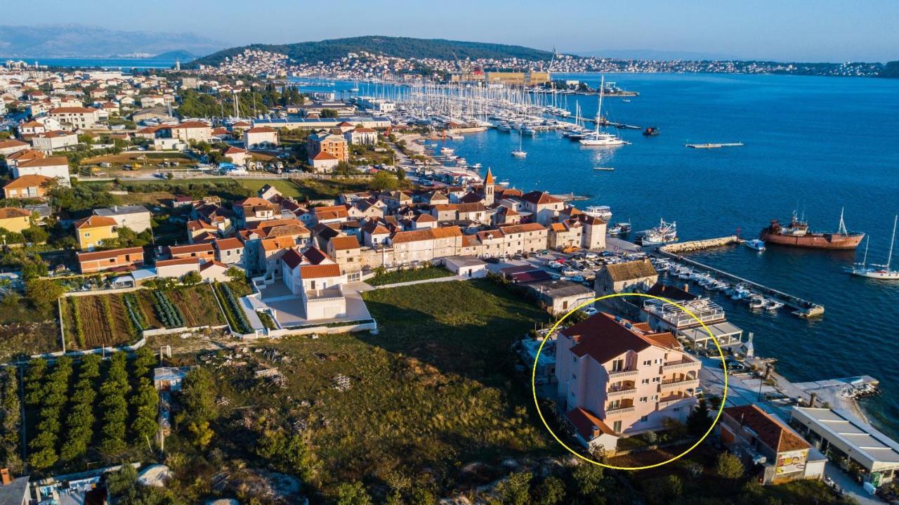 Kaja - Right Next To The Beach Trogir Exterior foto