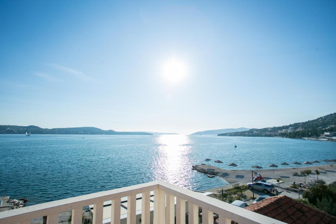 Kaja - Right Next To The Beach Trogir Exterior foto